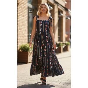 Women's Tiered Cottagecore Maxi Dress Sleeveless Tie Size 4X Black Multi Floral